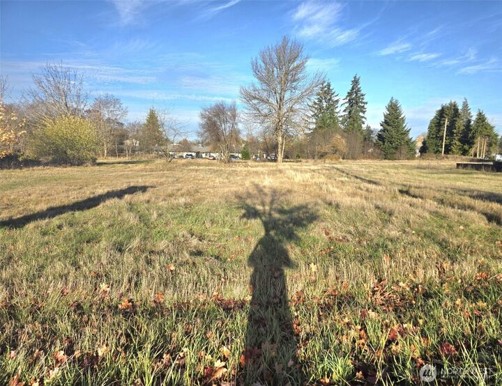 Property Photo: 606 Yelm Avenue W WA 98597