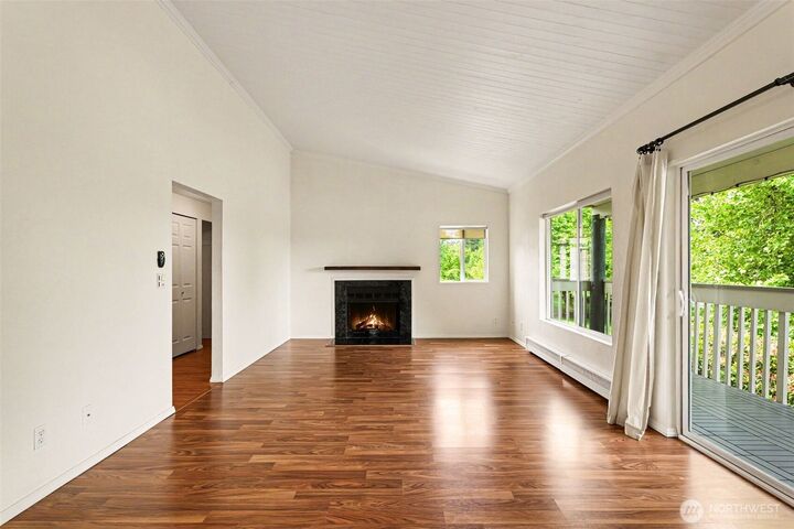 Property Photo:  4403  216th Street SW C  WA 98043 