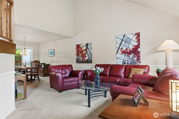 Property Photo: 7634 116th Court SE WA 98056