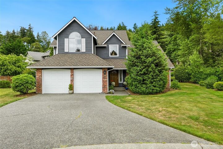 Property Photo:  7634  116th Court SE  WA 98056 