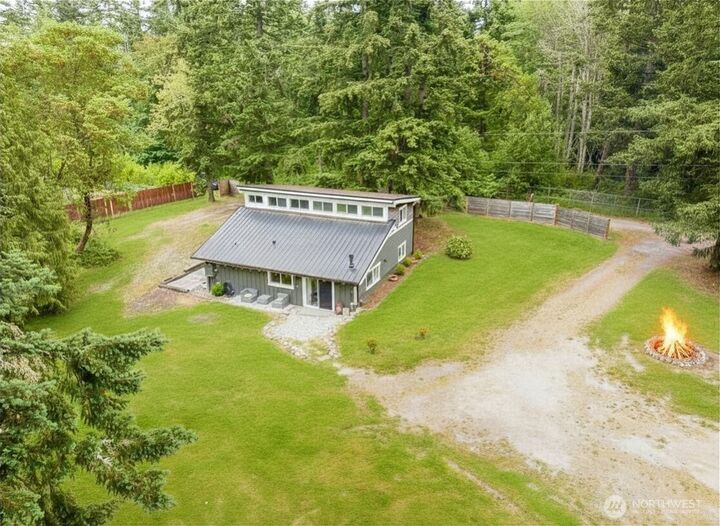 Property Photo: 315 Solar Way WA 98282