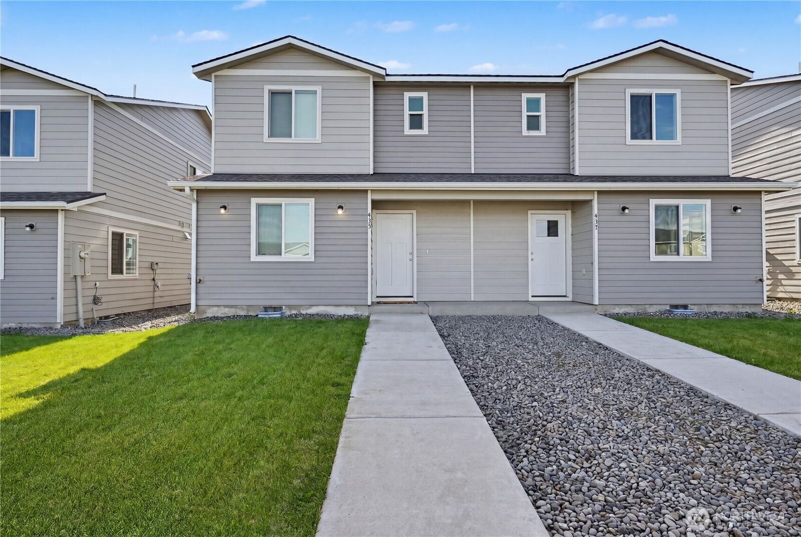 Property Photo:  415 N Fifth Avenue  WA 99326 