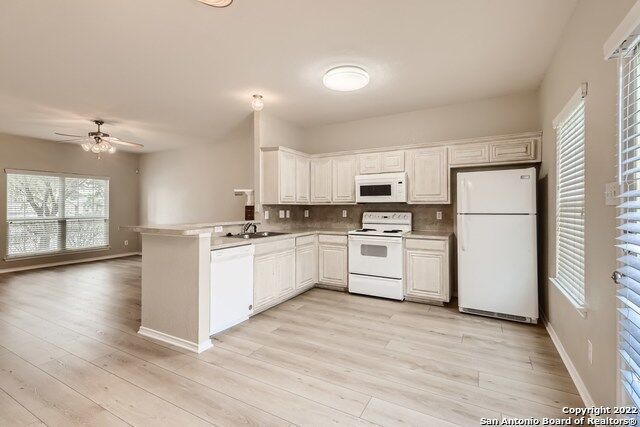 Property Photo:  6406 Ithaca Fls  TX 78239 