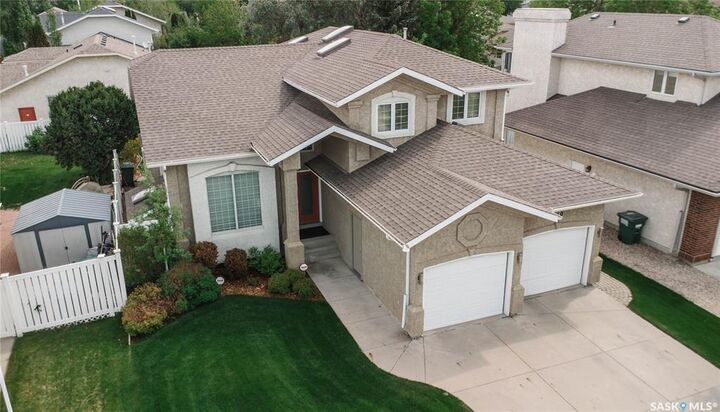 Property Photo:  510 Eastman Cove  SK S7N 4K9 