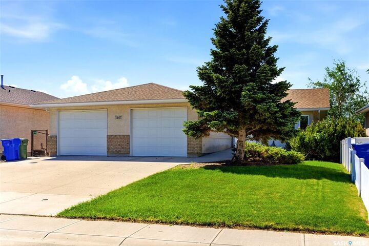 Property Photo: 3407 Bishop Crescent E SK S4Z 1A1