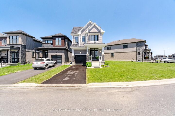 Property Photo: 12 Selection Heights ON L2V 0P3