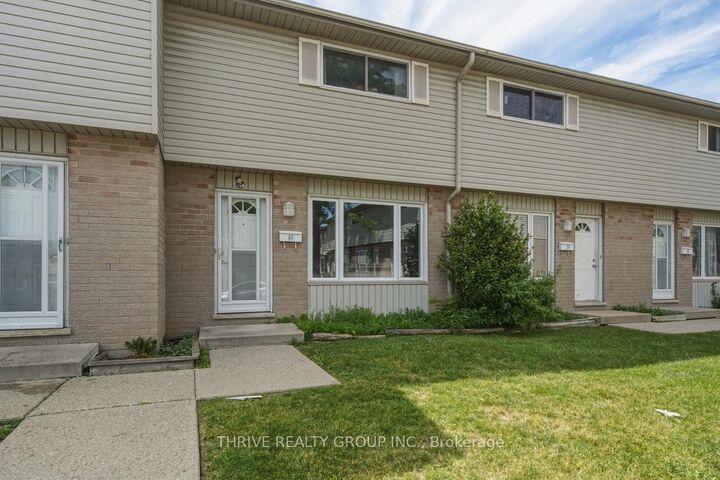 Property Photo: 1095 Jalna Boulevard 40 ON N6E 2Y7
