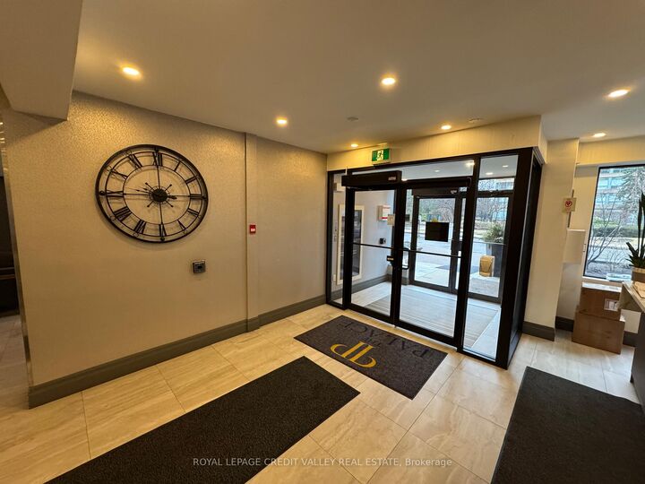 Property Photo: 1270 Maple Crossing Boulevard 704 ON L7S 2J3