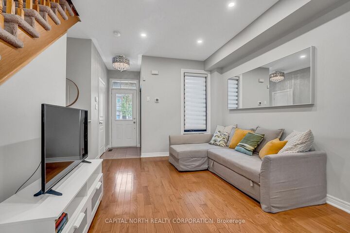 Property Photo: 76 Longwood Avenue ON L4E 4A6