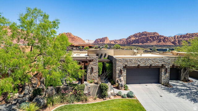 Property Photo: 1500 E Split Rock Dr 91 UT 84738