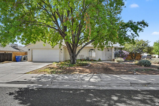 Property Photo: 2804 E 350 N UT 84790