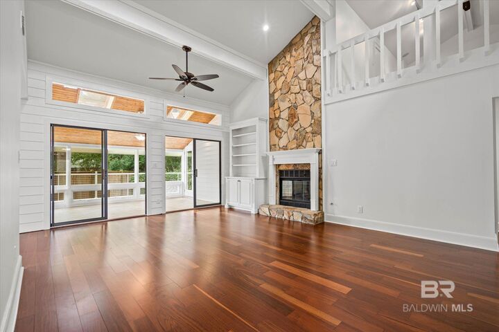 Property Photo: 4 Leslie Court AL 36532