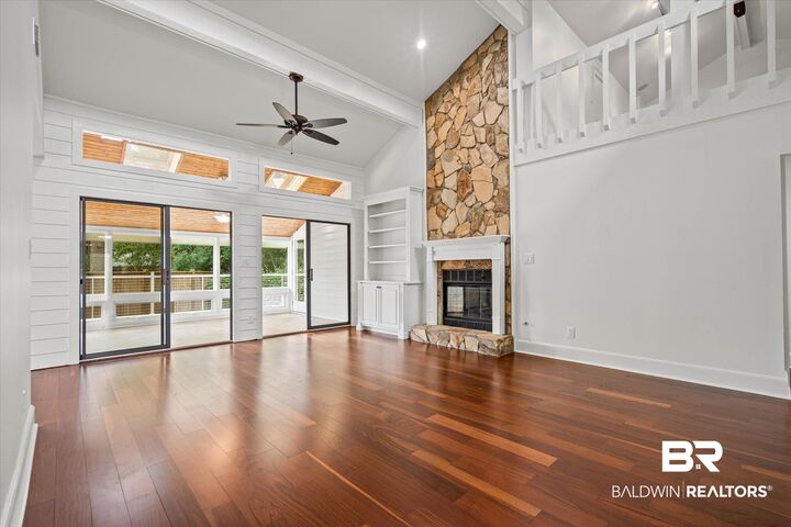 Property Photo:  4 Leslie Court  AL 36532 
