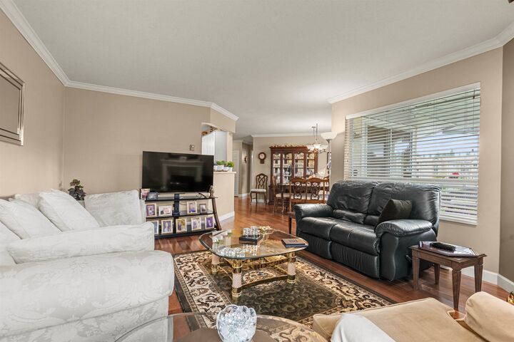 Property Photo: 2475 Emerson Street 14 BC V2T 4W5