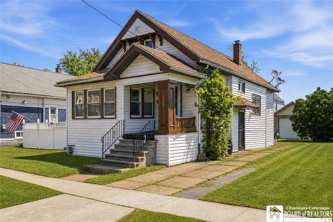 Property Photo: 123 Courtland Avenue NY 14215