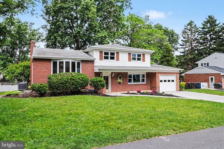 Property Photo:  412 Allegheny Drive  PA 17055 