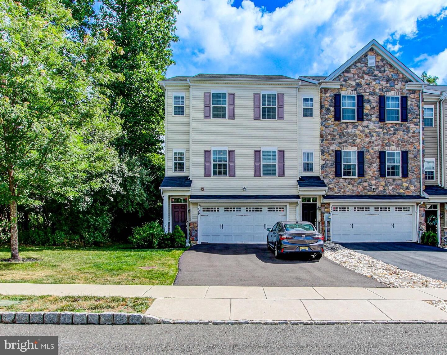 Property Photo: 109 Master Avenue PA 19053