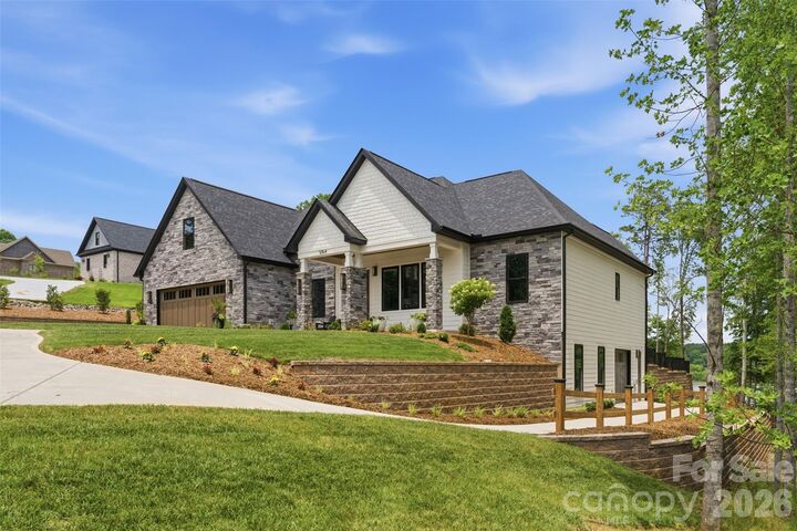 Property Photo:  5764 Lake Pointe Drive  NC 28630 