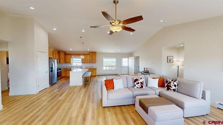Property Photo:  8762 Ridgetop Drive  CO 81101 