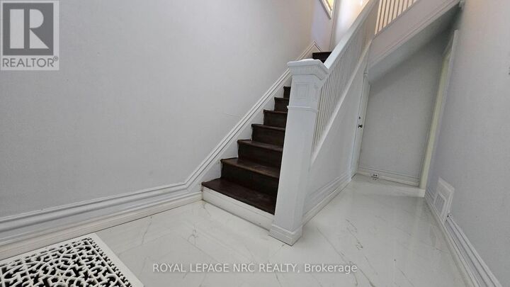 Property Photo:  4425 Hiram Street  ON L2E 1A2 