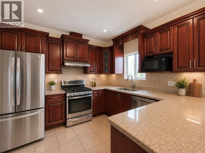 Property Photo:  760 East 49th Avenue  BC V5W 2H4 