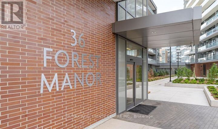 Property Photo:  36 Forest Manor Road East 722  ON M2J 1M1 
