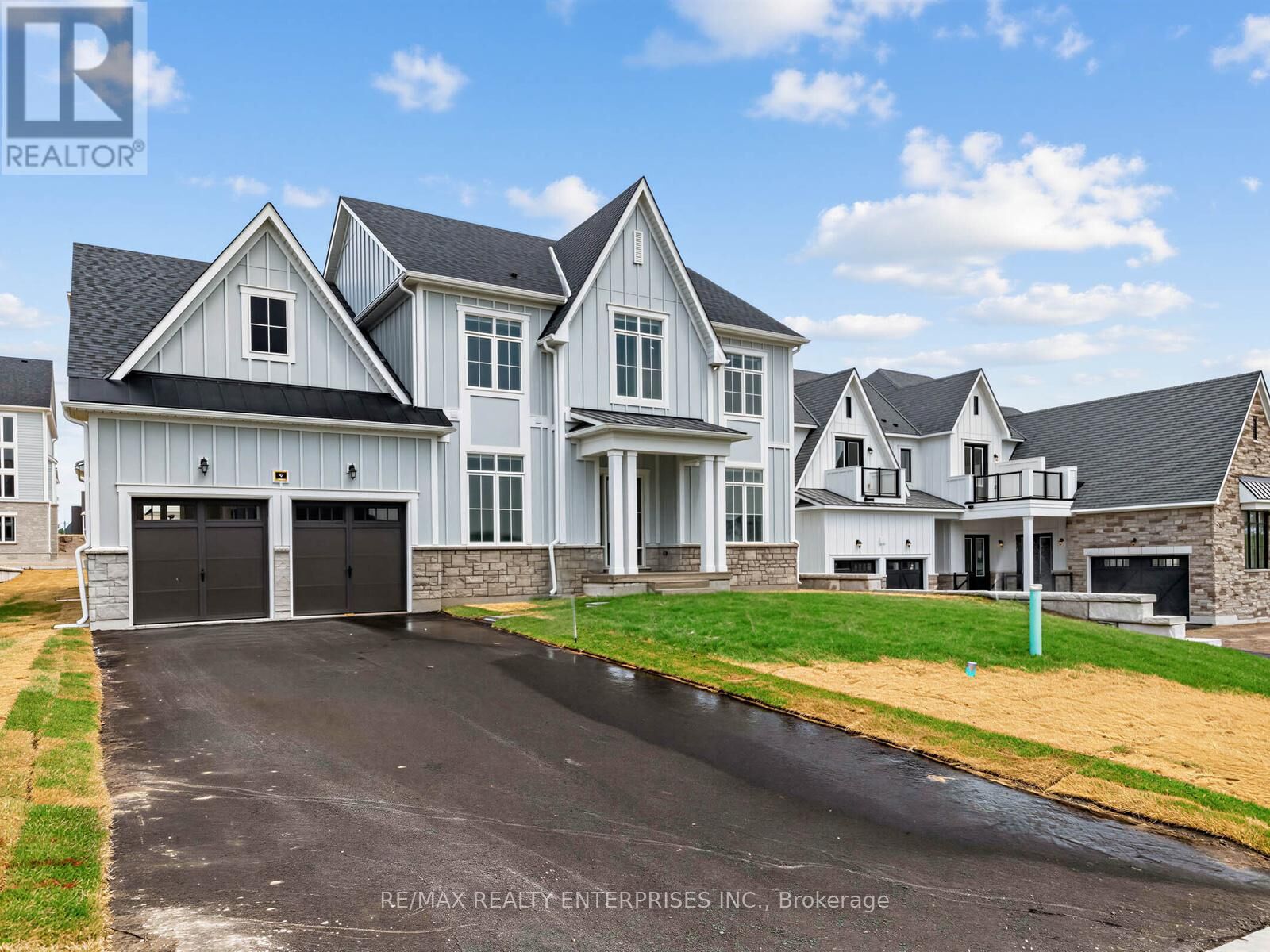 Property Photo: 9 Herbert Avenue ON L0L 2L0