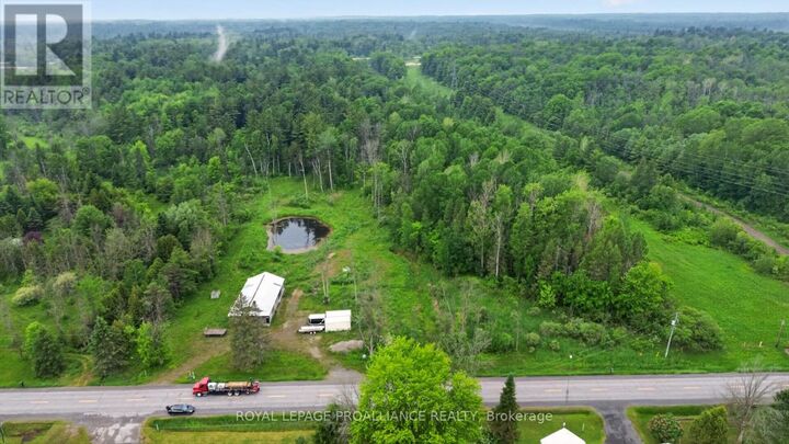 Property Photo:  2102 County 44 Road  ON K0E 1X0 