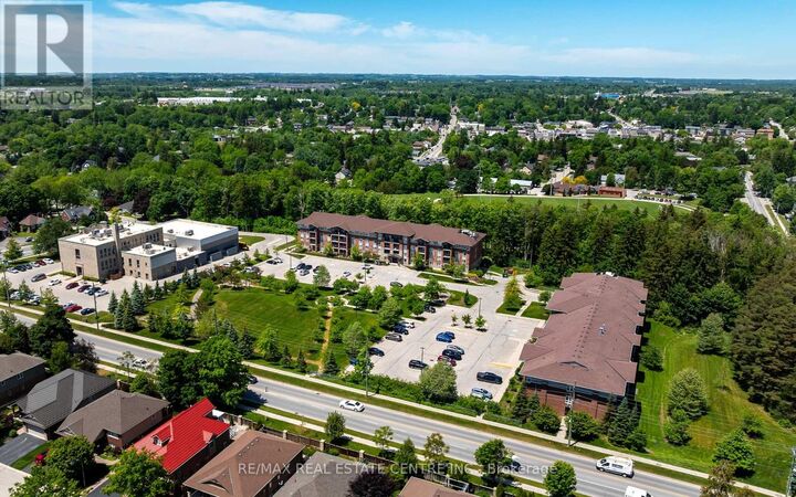 Property Photo:  625 St David Street South 213  ON N1M 0A8 