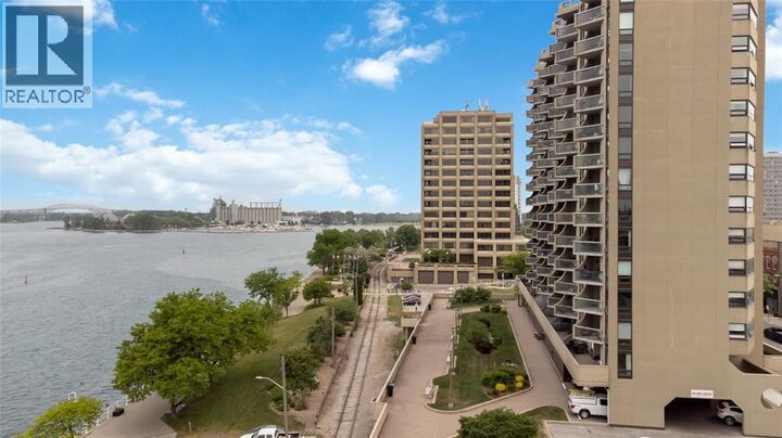 Property Photo: 155 Front Street North 1205 ON N7T 7V5