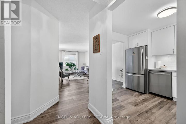 Property Photo: 270 Lorry Greenberg Drive 307 ON K1T 3K2