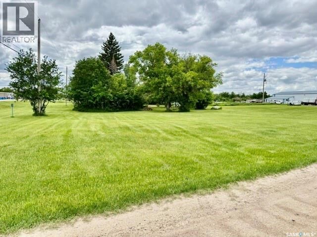 Property Photo:  37-40 Shannon Street  SK S0K 2M0 