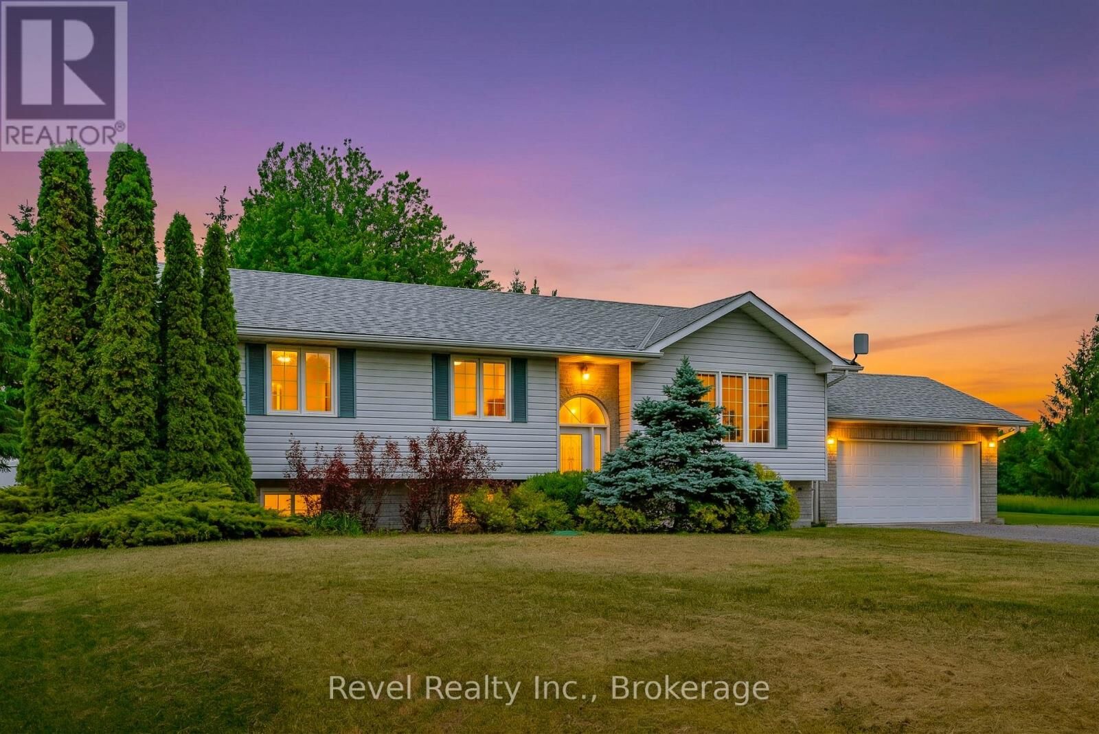 Property Photo:  137 O'Reilly Lane  ON K0M 2C0 