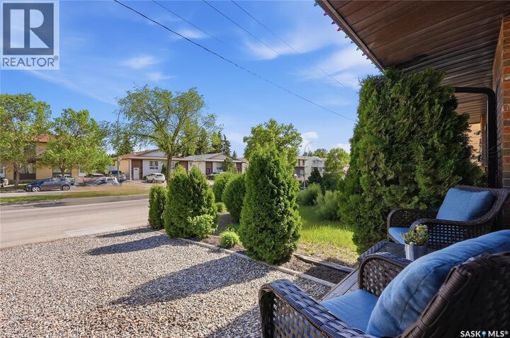 Property Photo:  452 Lenore Drive  SK S7K 5S7 
