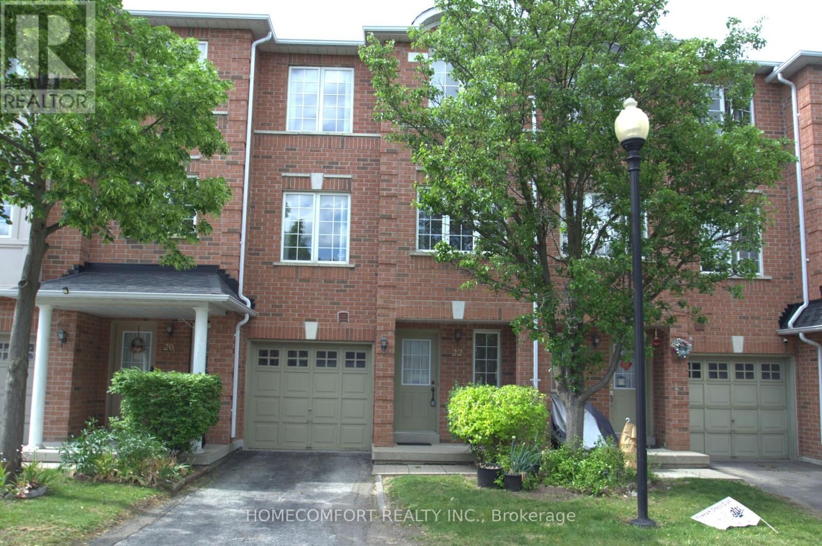 Property Photo: 22 Interlacken Way ON L3R 5H9
