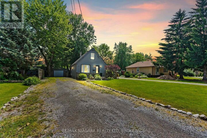 Property Photo:  71 Quaker Road  ON L3C 3G3 