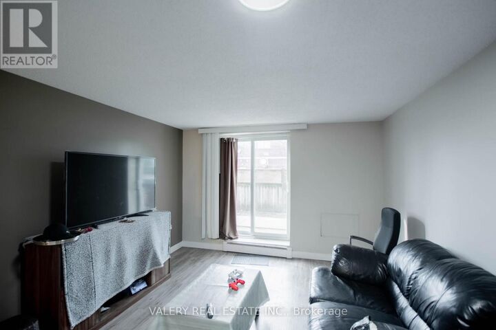 Property Photo:  626 First St Street 101  ON N5V 2A2 