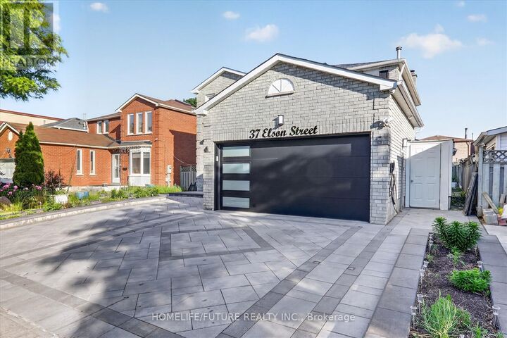 Photo de la propriété: 37 Elson Street Upper ON L3S 2C6