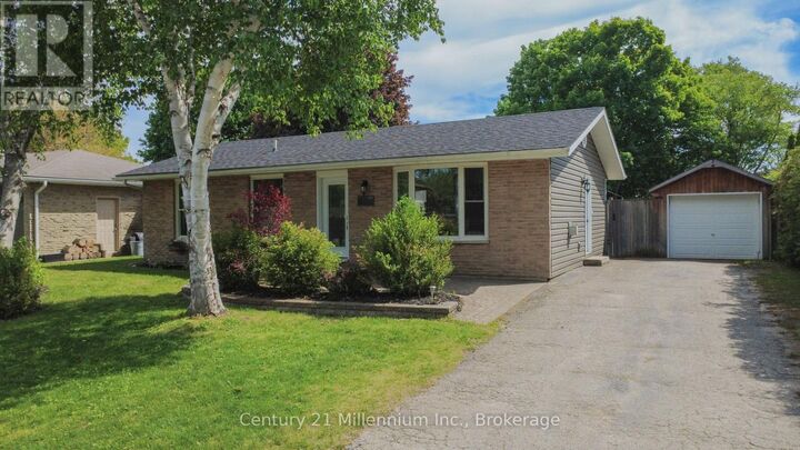 Property Photo: 340 Falconer Street ON N0H 2C2