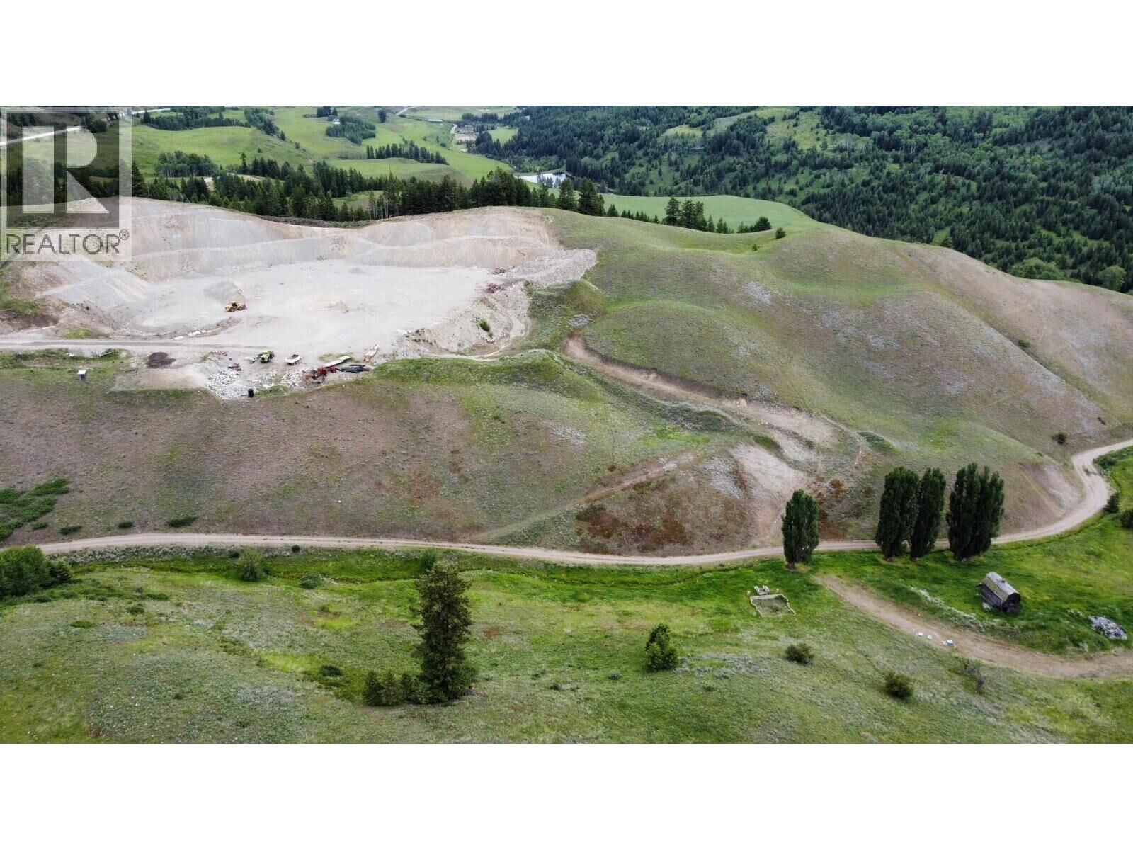 Property Photo: 5988 3 Highway BC V0H 1Y0
