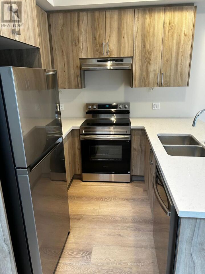 Property Photo: 35 Moonstone Common ON N1R 5S2