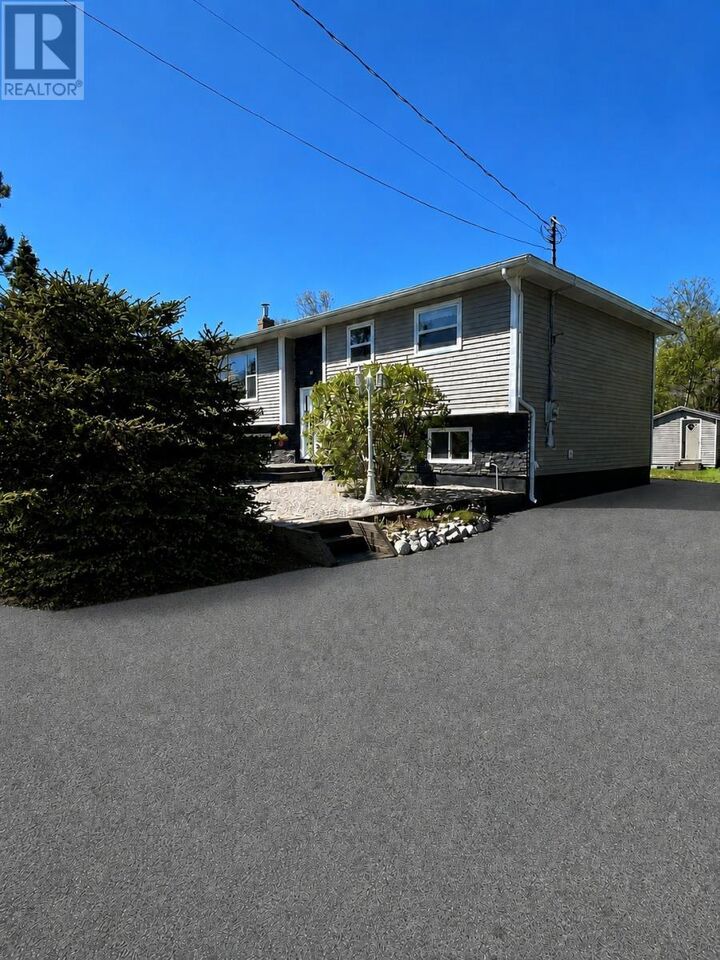 Photo de la propriété: 33 Garden Road NL A1X 6N8
