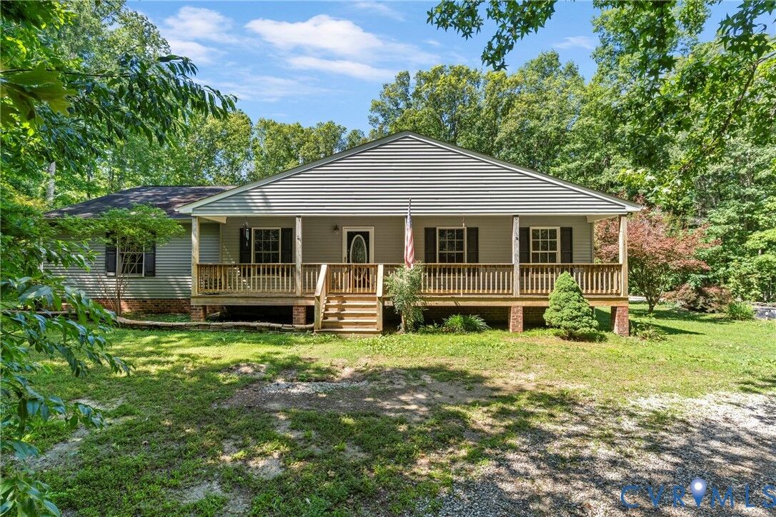 Property Photo: 17361 Belsches Road VA 23024