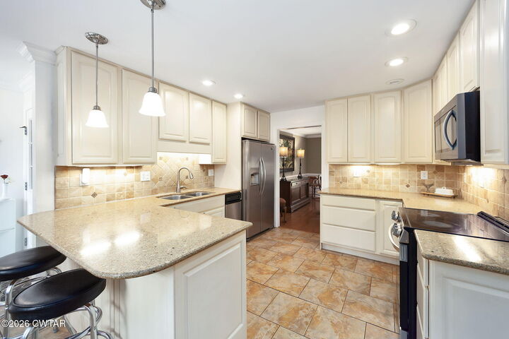 Property Photo: 49 Sunhaven Drive TN 38305