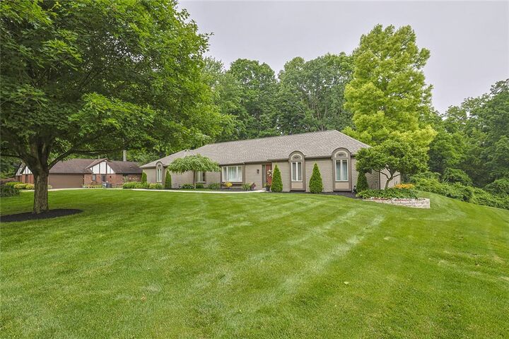 Property Photo:  6725 Vienna Woods Trail  OH 45459 