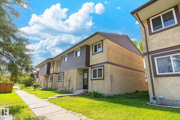 Property Photo: 954 Lakewood Road NW AB T6K 3X1