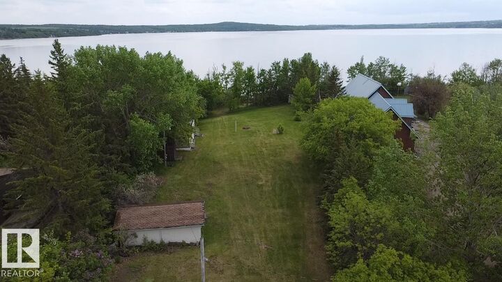 Property Photo:  61025A Rge Rd 465  AB T9N 2J6 