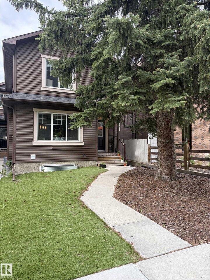 10914 71 Avenue NW — photo 1