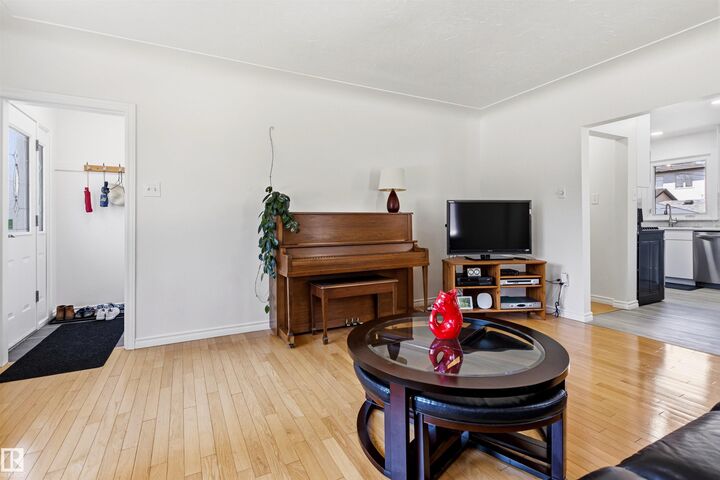 Property Photo: 8708 89 Avenue NW AB T6C 1N7