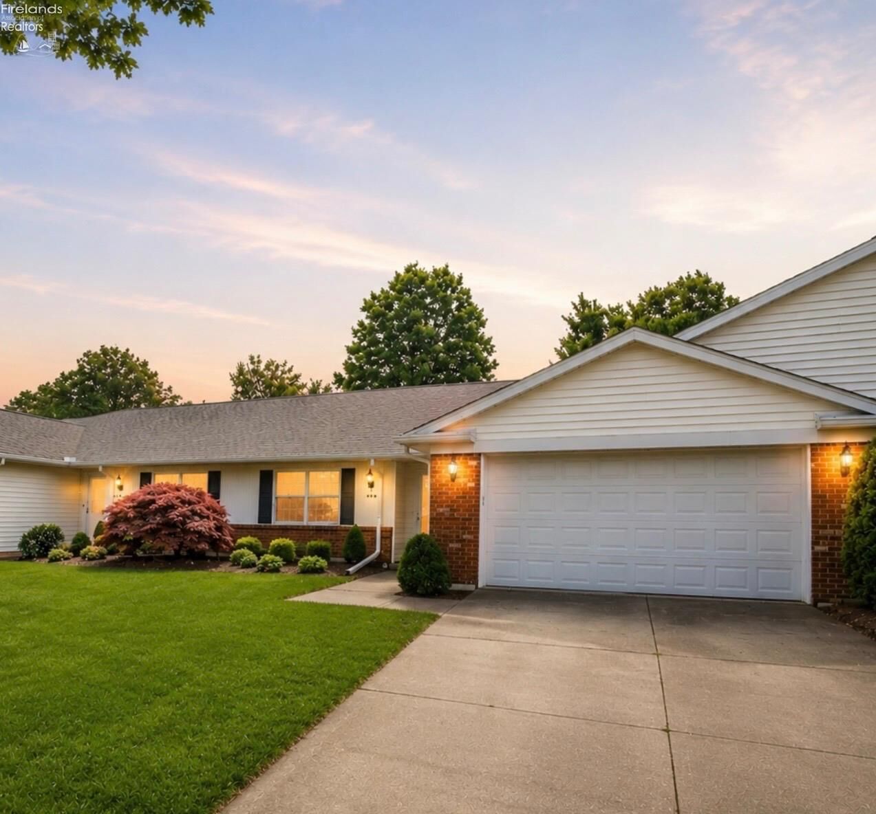 Property Photo: 937 Ridgeview Drive OH 44839